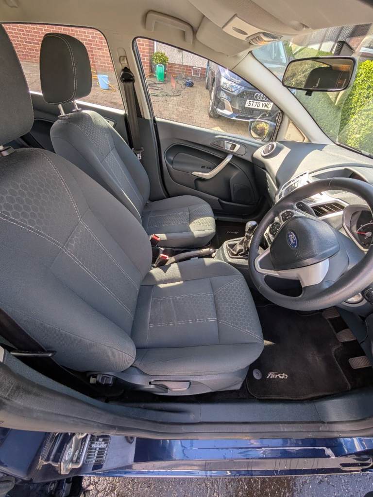 Ford, FIESTA, Hatchback, 2011, Manual, 1242 (cc), 5 doors
