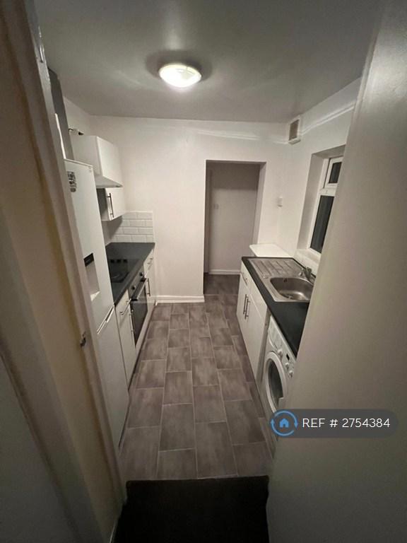 3 bedroom house in Farmer Road, London, E10 (3 bed) (#2754384)