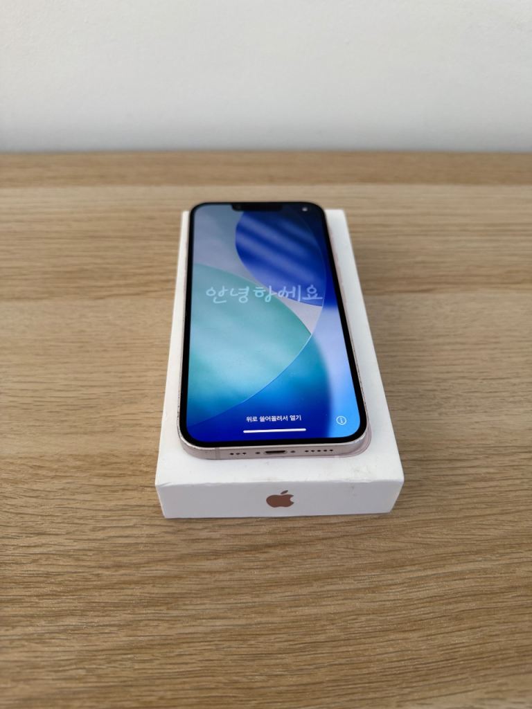 Apple iPhone 13 128GB pink 