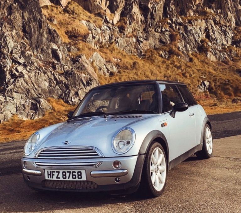 Mini, HATCHBACK, Hatchback, 2003, Manual, 1598 (cc), 3 doors