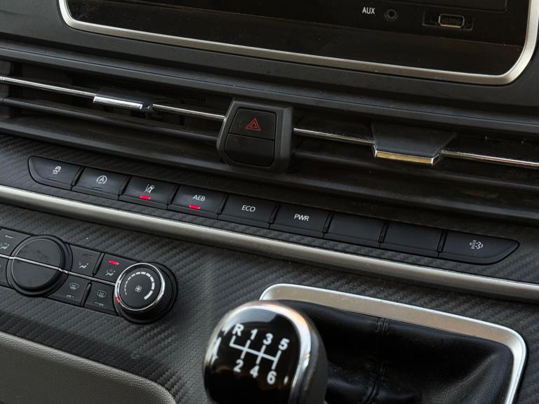 2021 Maxus Deliver 9 2.0 D20 163 High Roof Van PANEL VAN DIESEL Manual