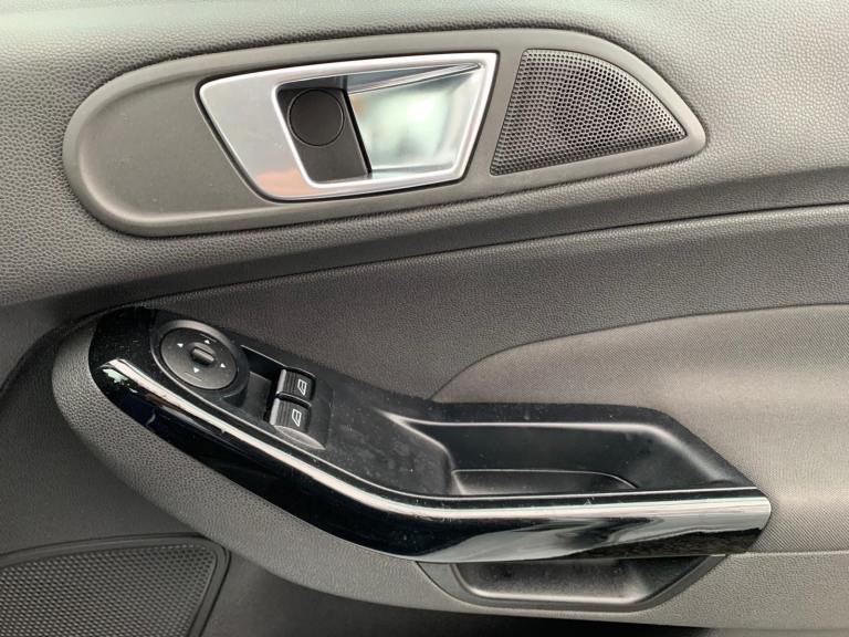 Ford, FIESTA, Hatchback, 2015, Manual, 998 (cc), 5 doors