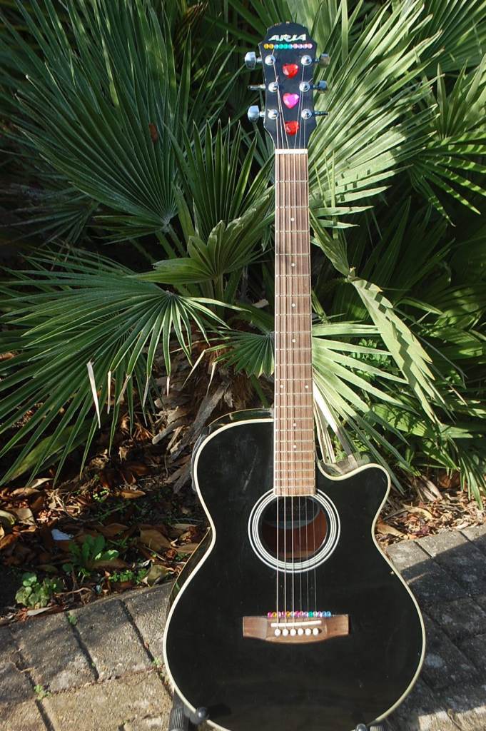 Aria Acoustic/electric/ Guitar - Black, one cutaway Full Size