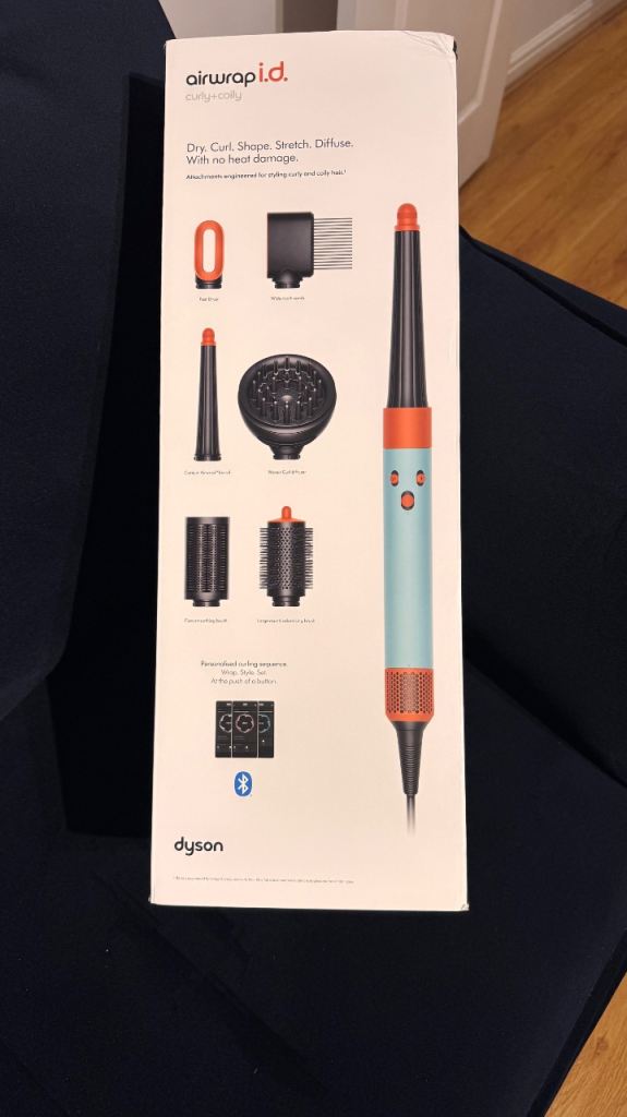 Dyson Airwrap Complete with Diffuser – Brand New & Sealed