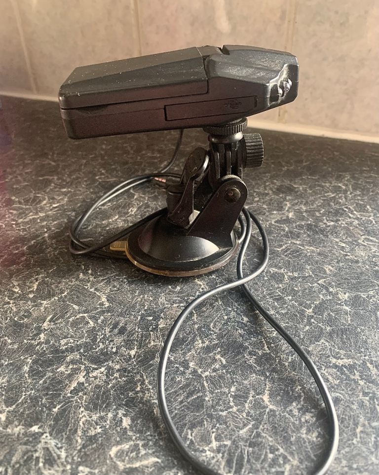Dash Cam with Suction Mount and Screen – Good Condition