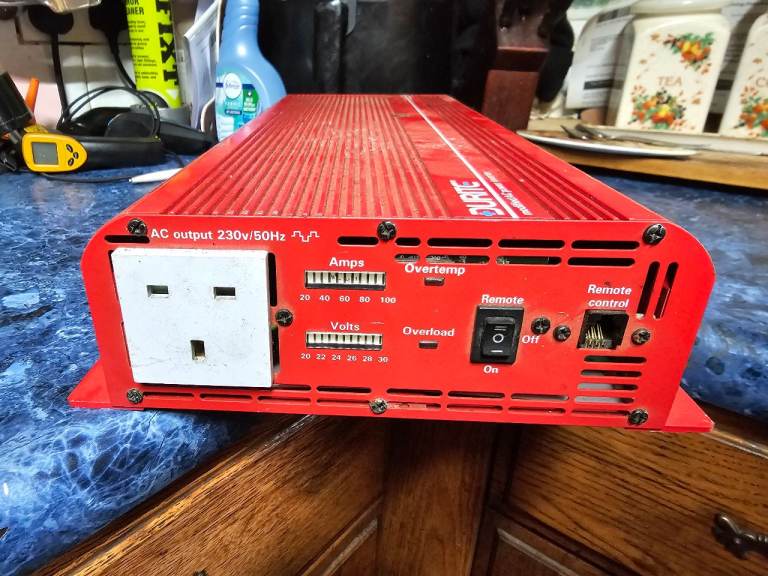 Durite 1500w modified wave voltage inverter