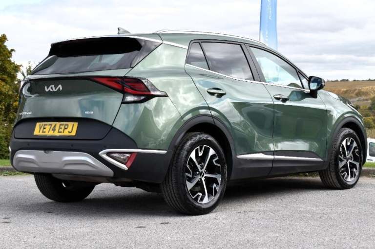 2024 Kia Sportage 1.6 H T Gdi 3 Suv 5dr Petrol Hybrid Auto Euro 6 (s/s) (207 Bhp) ESTATE Petrol/E...