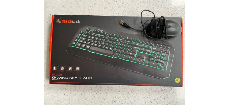 blackweb Backlit Gaming Keyboard & Mouse – As New