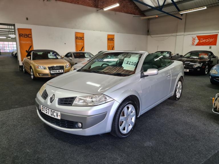 2007 Renault Megane 1.9 dCi Dynamique 2dr Non FAP Convertible Diesel Manual
