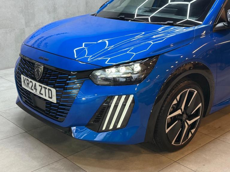 2024 Peugeot 208 1.2 PureTech 100 GT 5dr HATCHBACK PETROL Manual