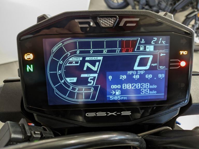 2023 SUZUKI GSX-S1000 RQ2 M3 BLUE METALLIC SCORPION EXHAUST TAIL TIDY LOW MILES