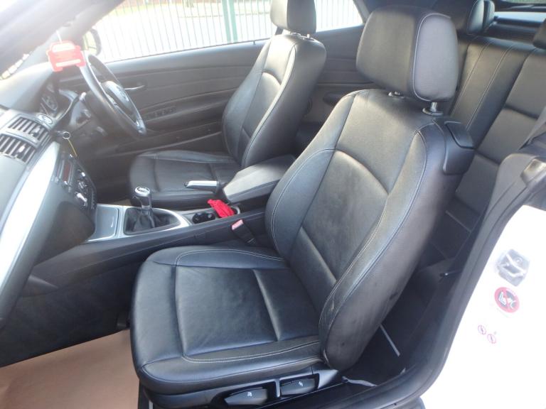 2013 BMW 1 Series 118i Exclusive Edition 2dr CONVERTIBLE Petrol Manual