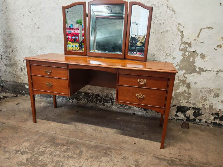 Stag Dressing table and bedside. *DELIVERY AVAILABLE*