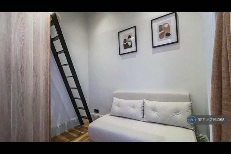 1 bedroom in Fernhead Road, London, W9 (#2761368)