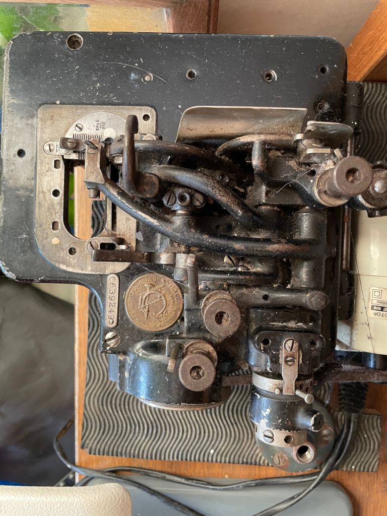 Antique Willcox & Gibbs Working  Early Overlock Machine