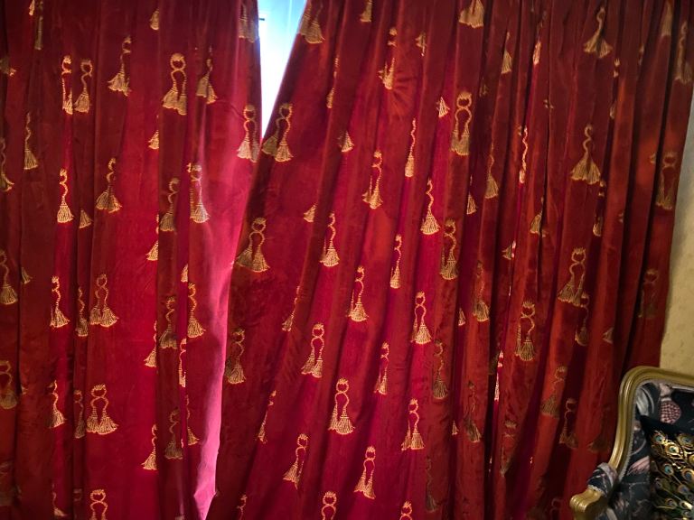 Curtains W120” X 90”L thick vintage velvet