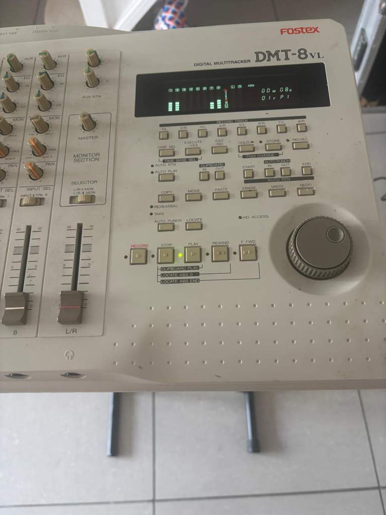 Fostex DMT8vl