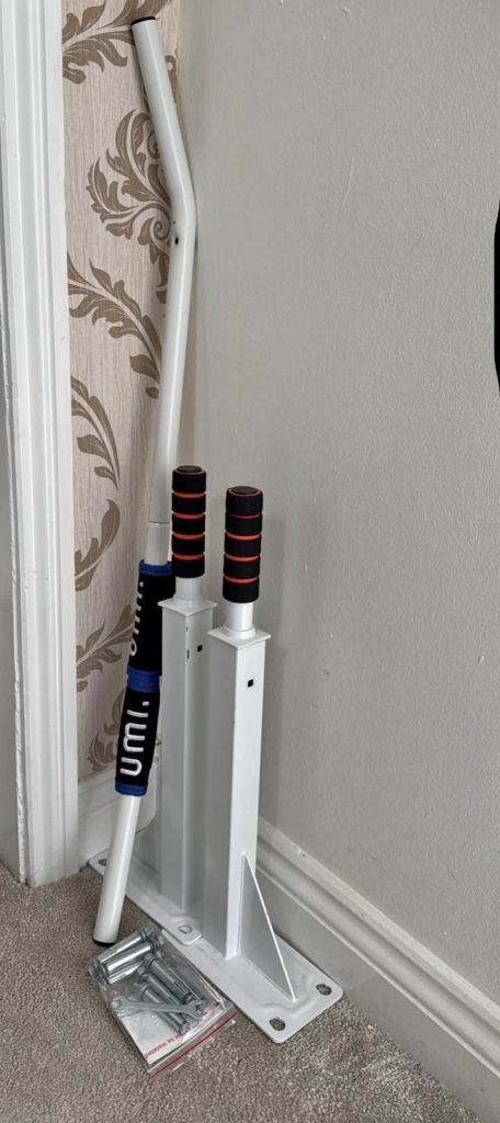 Pull up bar