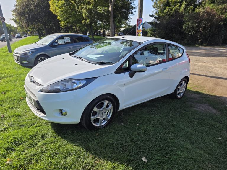 Ford, FIESTA, Hatchback, 2011, Manual, 1399 (cc), 3 doors