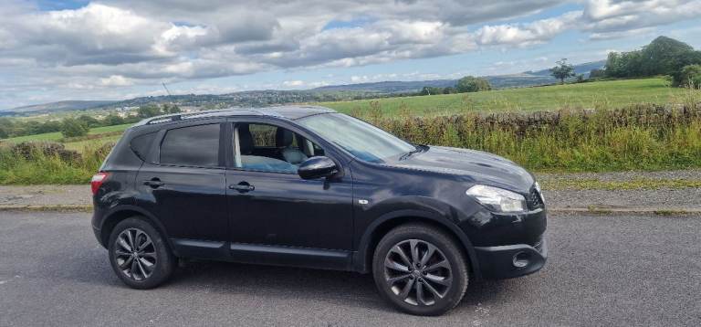 Nissan qashqai tekna 4x4 dci
