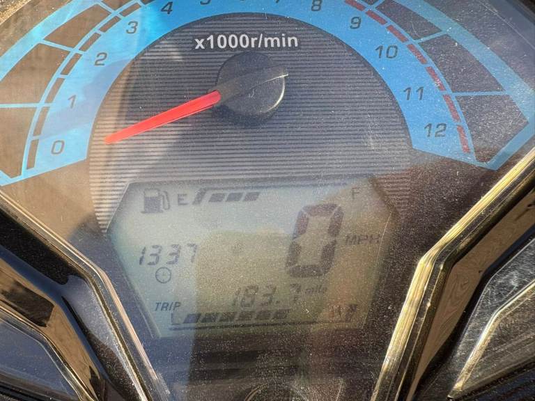 mgb fantasy 125cc automatic moped 2024/74 plate with only 183 miles