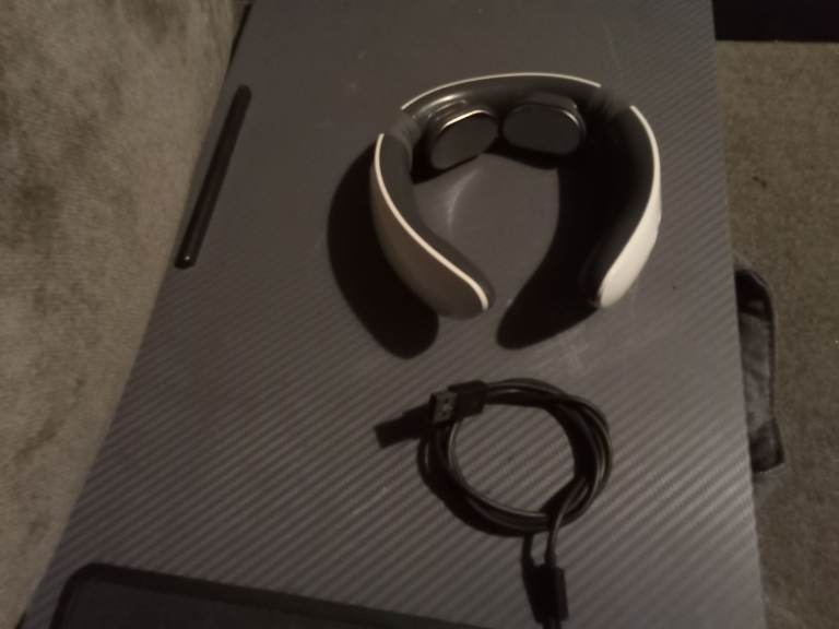 Neck Massager with USB Charging – As Good As New