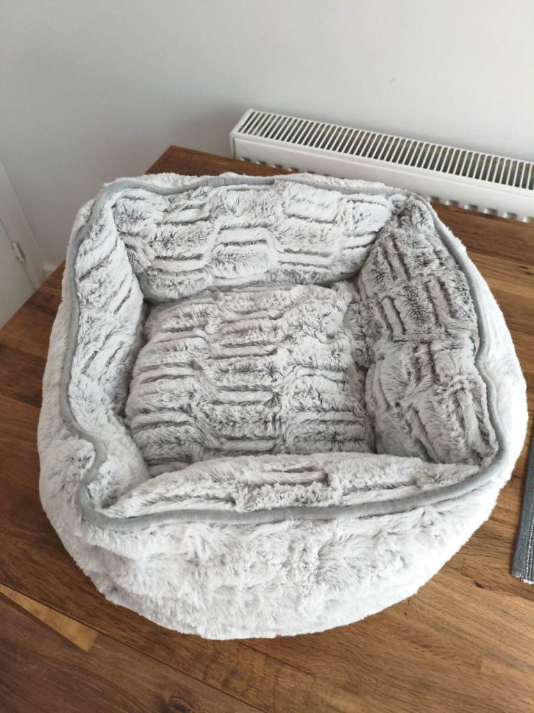 Dog bed