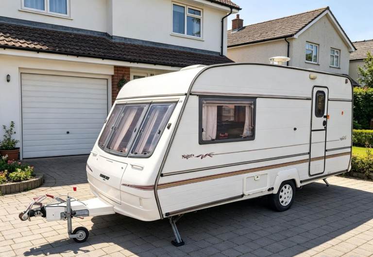 1999 Bailey Pageant  2-Berth Caravan