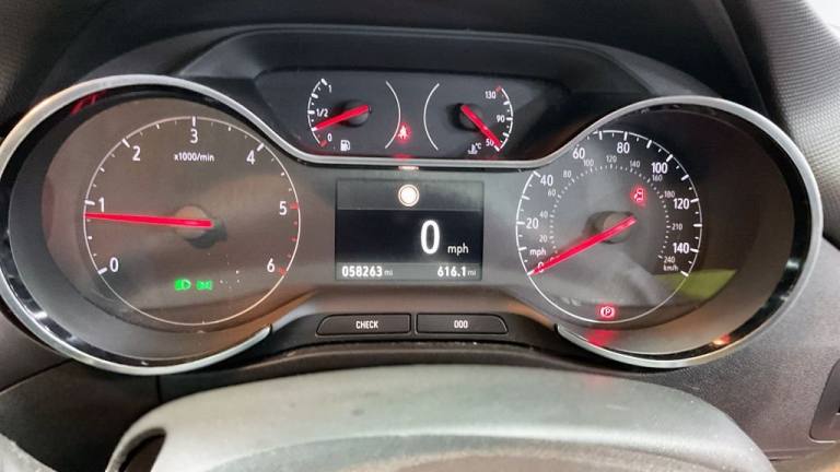 2018 Vauxhall Crossland X 1.6 Turbo D ecoTEC Elite Nav SUV 5dr Diesel Manual Euro 6 (s/s) (99 ps)...