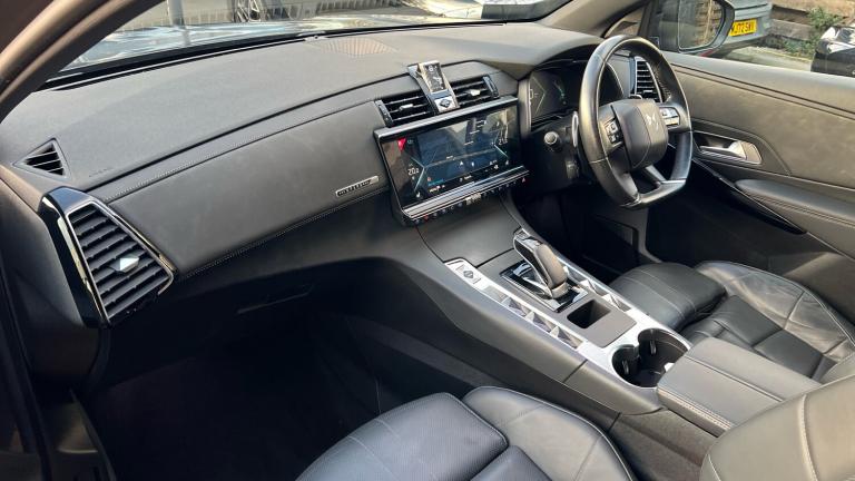 2022 DS Automobiles DS 7 Crossback 1.6 E-TENSE 13.2kWh Opera Crossback 5dr Petrol Plug-in Hybrid ...