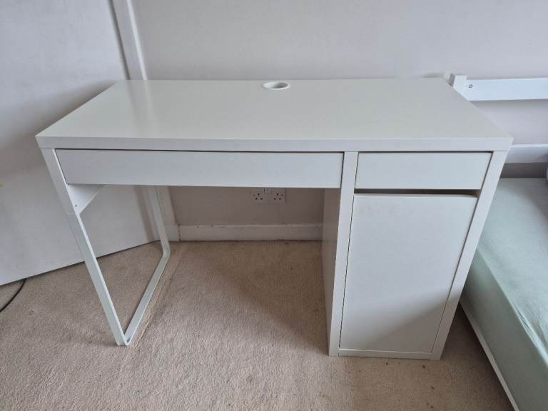 Computer Desk 