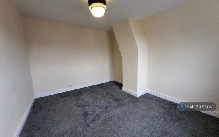 2 bedroom house in Schofield Street, Leigh, WN7 (2 bed) (#2714897)
