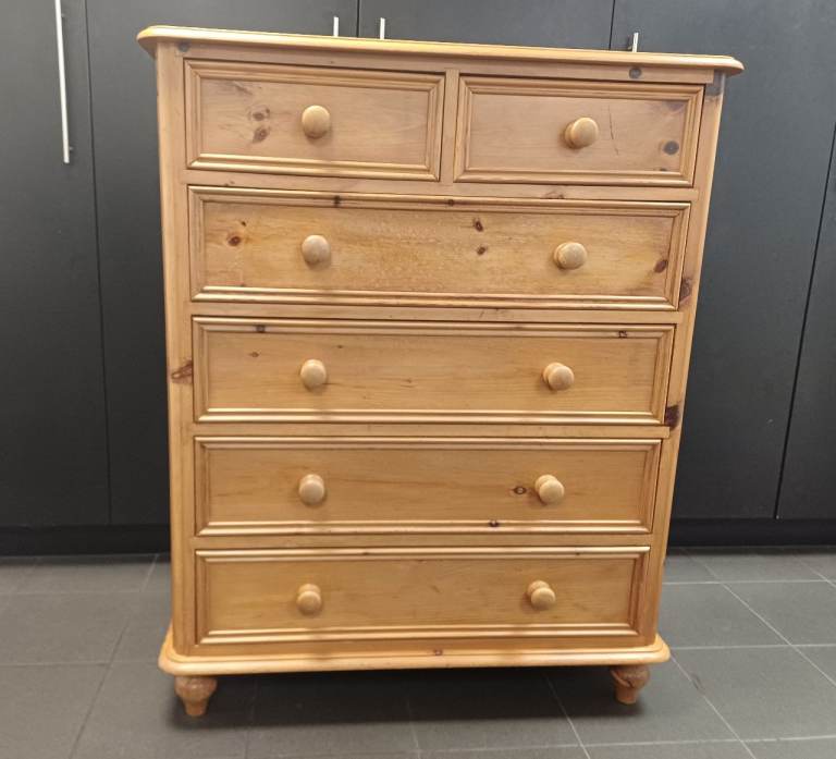 Large Solid Pine chest of drawers