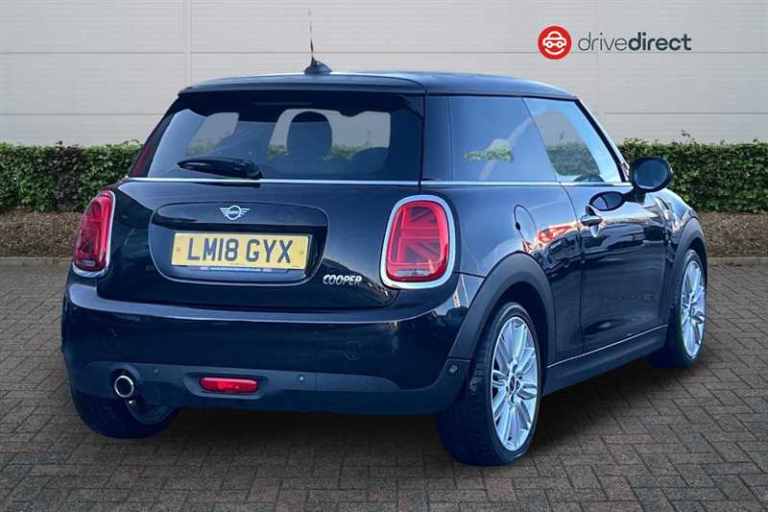 2018 MINI Hatch 1.5 Cooper Hatchback 3dr Petrol Steptronic Euro 6 (s/s) (136 ps) Hatchback Petrol...
