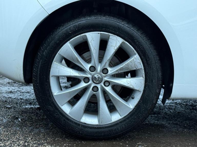 2015 Vauxhall Astra GTC 1.4T 16V 140 SRi 3dr HATCHBACK PETROL Manual