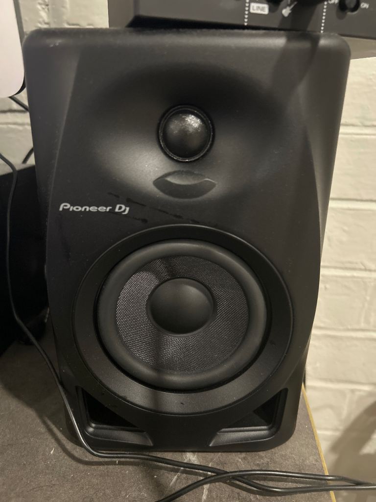 Pioneer DJ DM-40D Speakers
