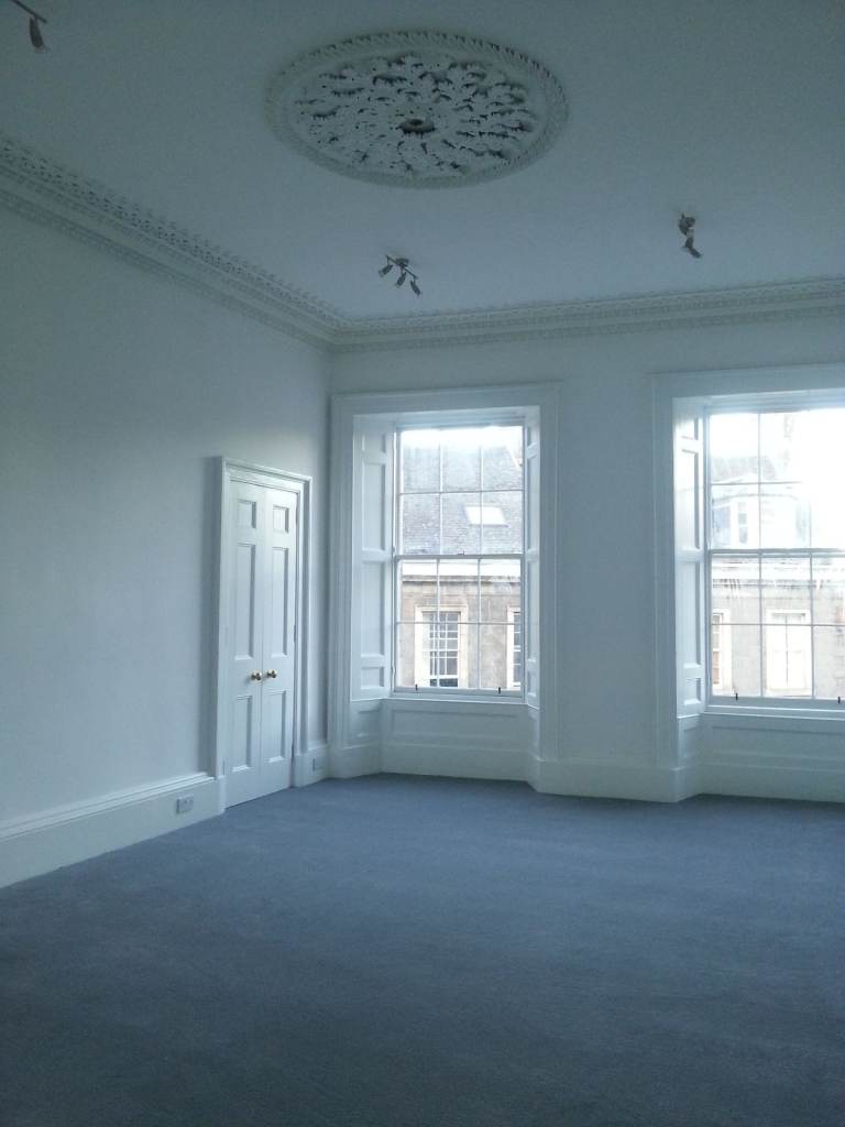 Beautiful 4 Bedroom Flat, Shore, Leith, Edinburgh