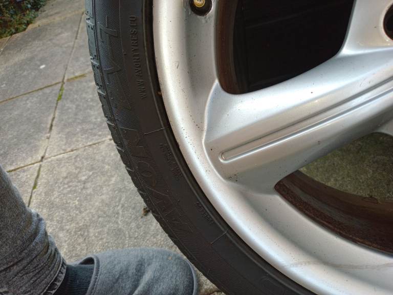 Mercedes SLK R171 alloy wheels and tyres 17 inches 