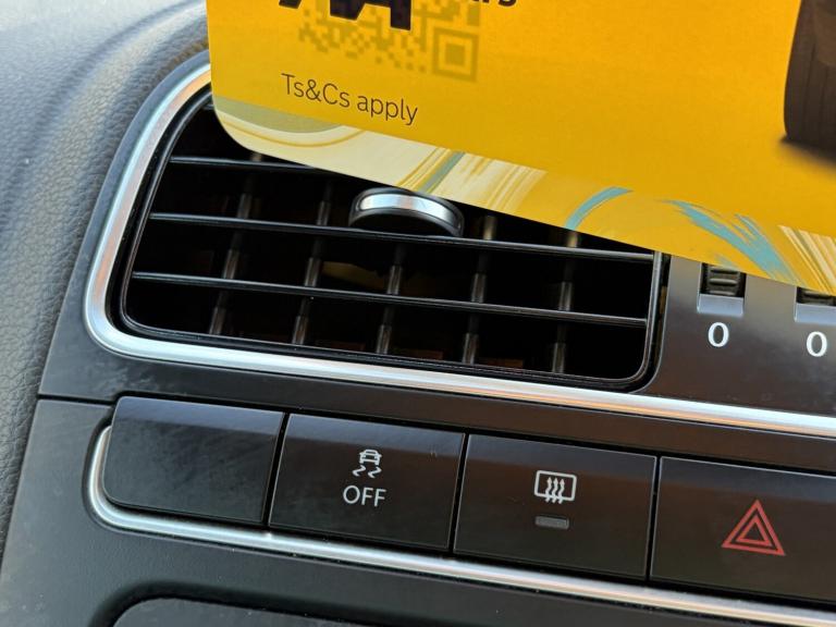 VOLKSWAGEN POLO 1.2 Match 2013