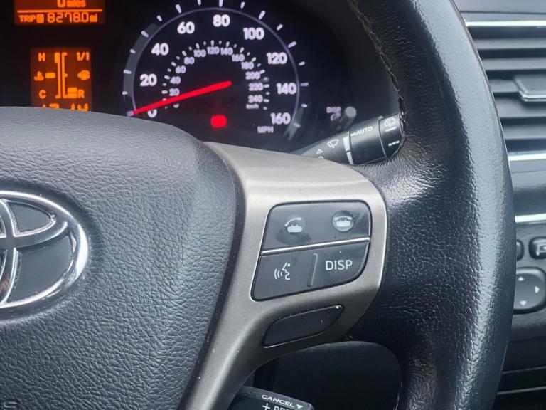 2012 Toyota Avensis 2.2 D-4D T4 5dr ESTATE DIESEL Manual