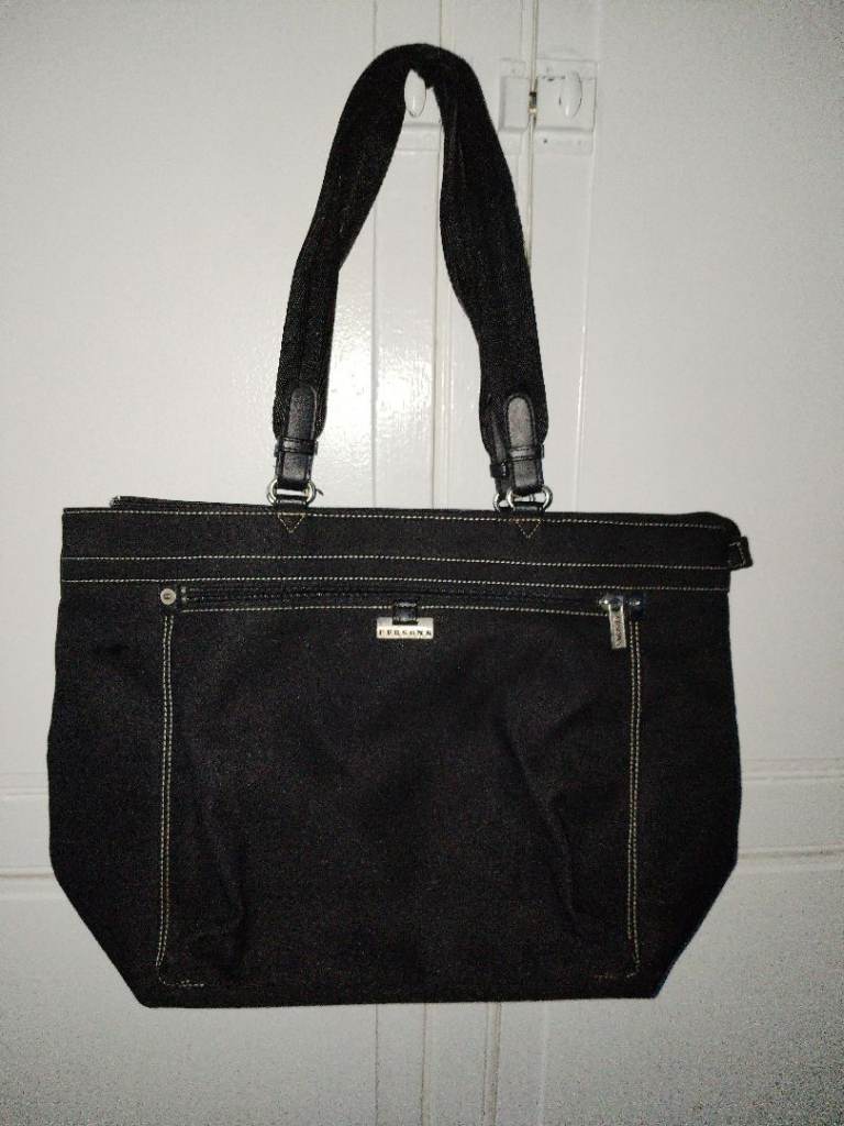 Persons Handbag Black
