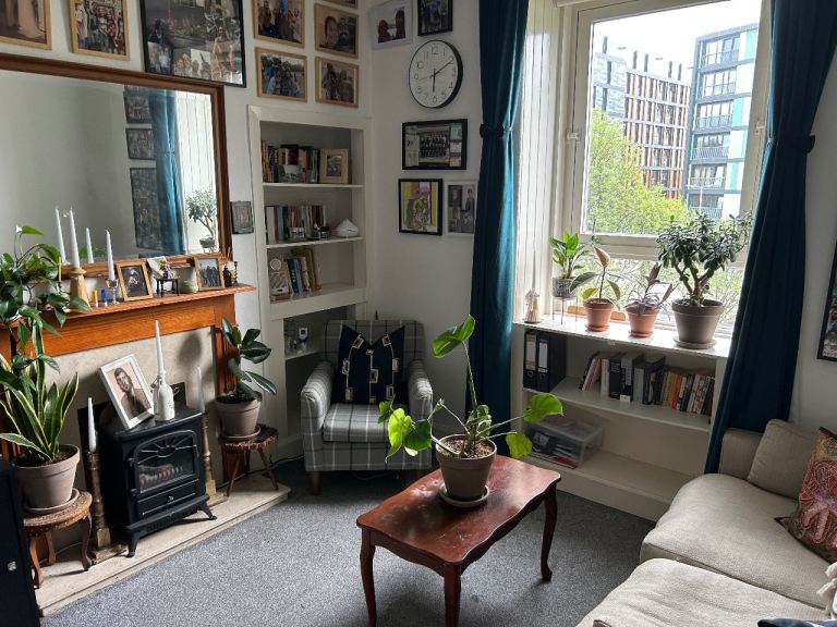 Fringe August 2026 Sublet - One bedroom apartment  