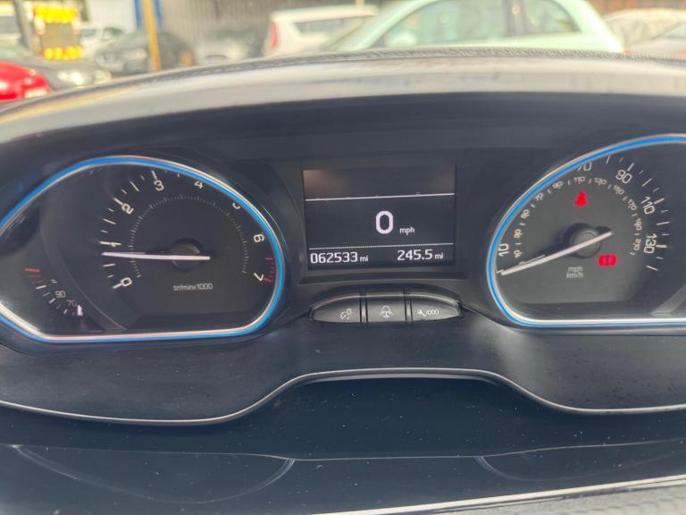 2018 Peugeot 2008 1.2 PureTech Allure Euro 6 (s/s) 5dr HATCHBACK Petrol Manual