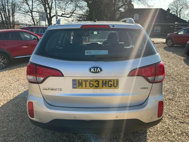 2013 Kia Sorento 2.2 CRDi KX-1 5dr ESTATE Diesel Manual