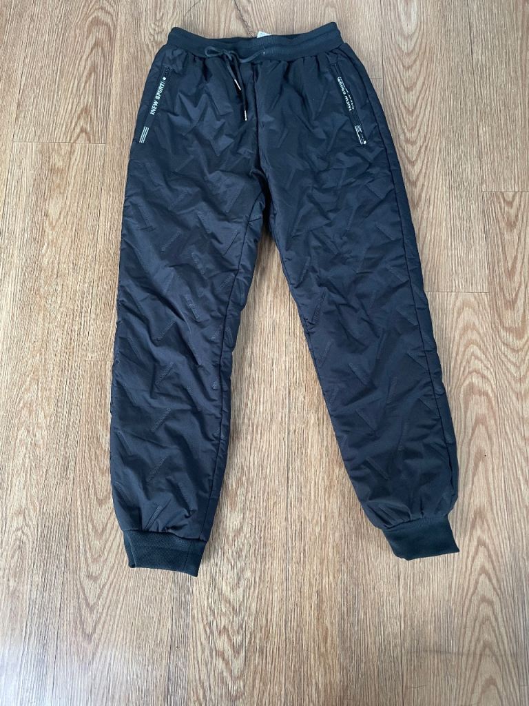 Padded jogging bottoms 