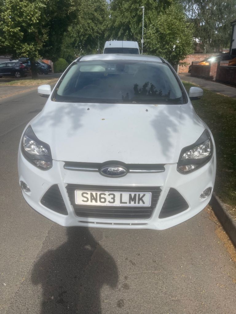 Ford, FOCUS, Hatchback, 2013, Manual, 998 (cc), 5 doors