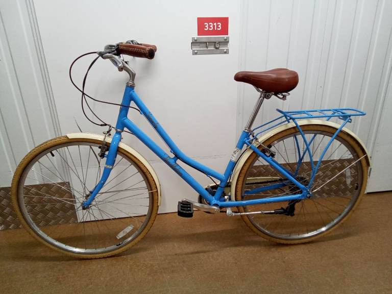 Pendleton Somerby Hybrid Bike 