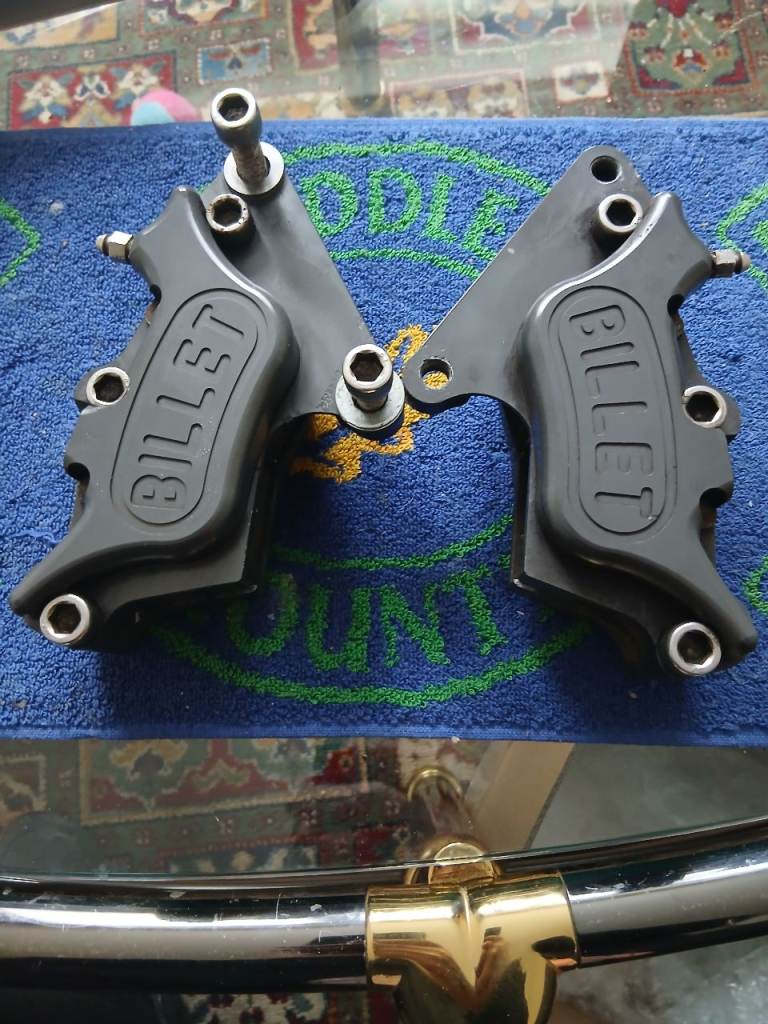 Billet brakes 4 pot taken off 91fxrs will fit other big twin cams