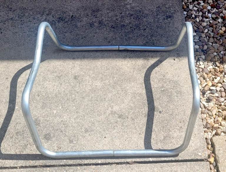 Waterhog 40 or 50L water carrier stand