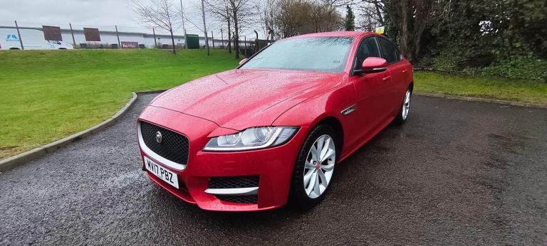 2017 Jaguar XF 2.0d R-Sport Saloon 4dr Diesel Auto Euro 6 (s/s) (180 ps) Saloon Diesel Automatic
